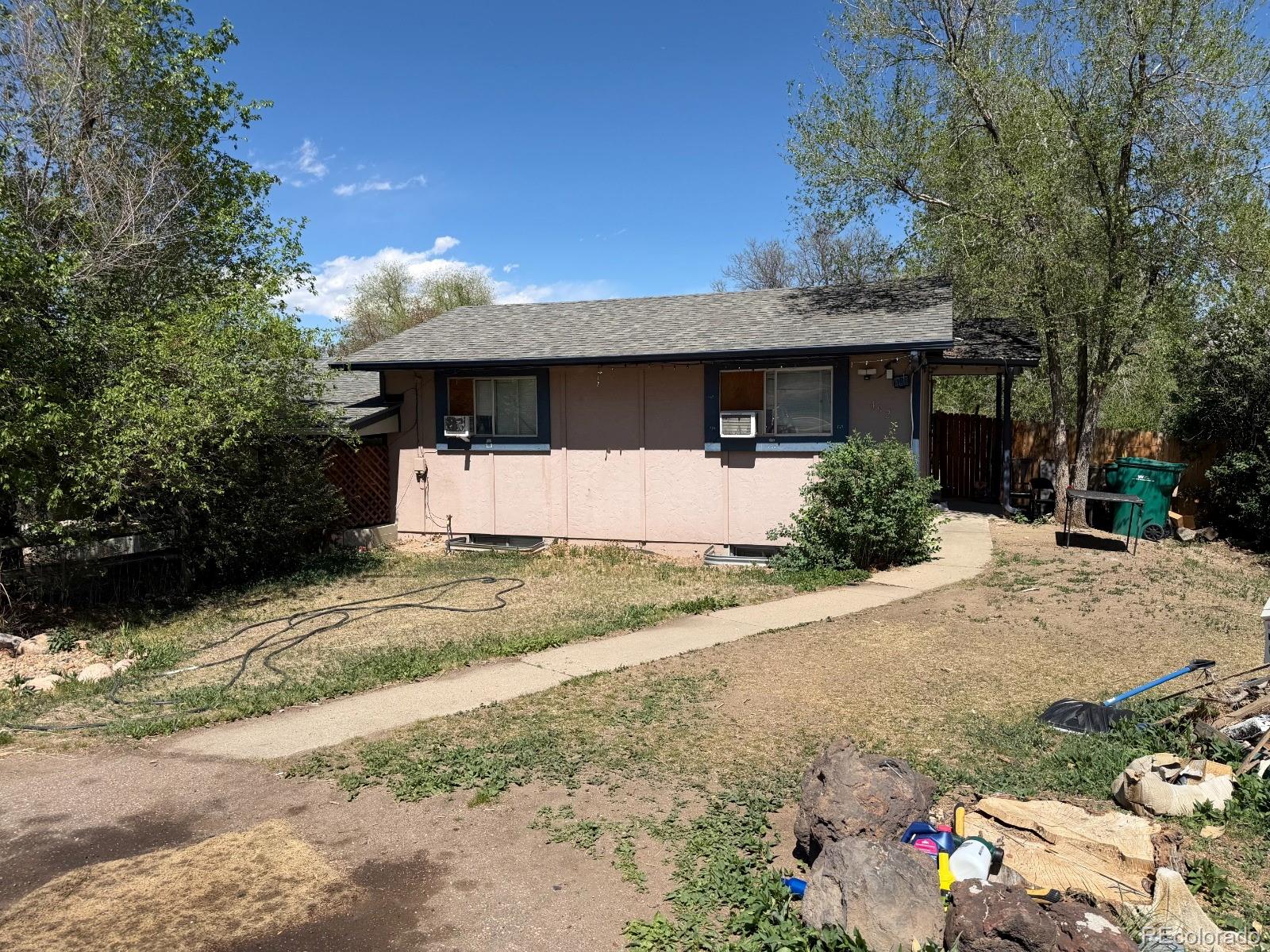 492 S Owens Street Lakewood CO 80226