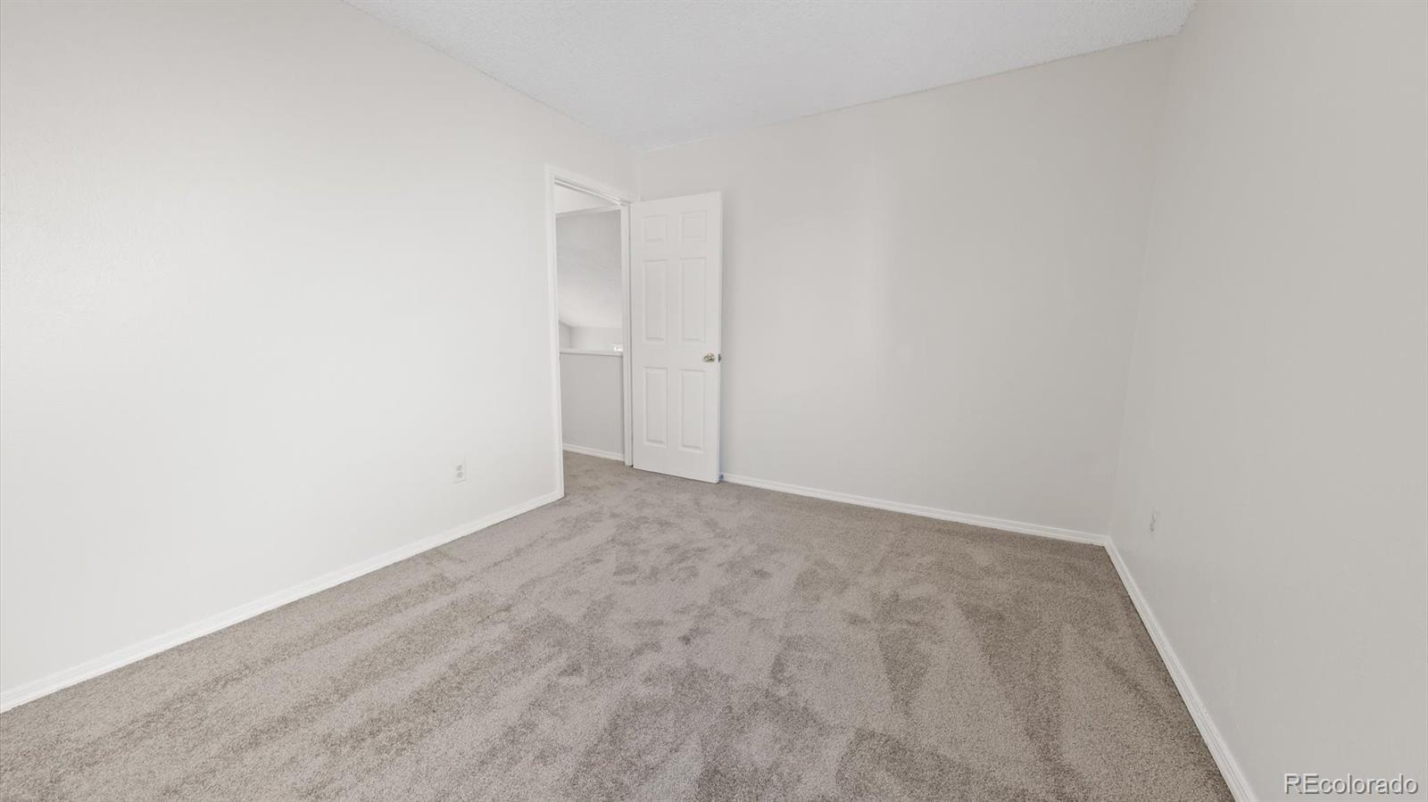 275 Settlement Lane Elizabeth CO 80107