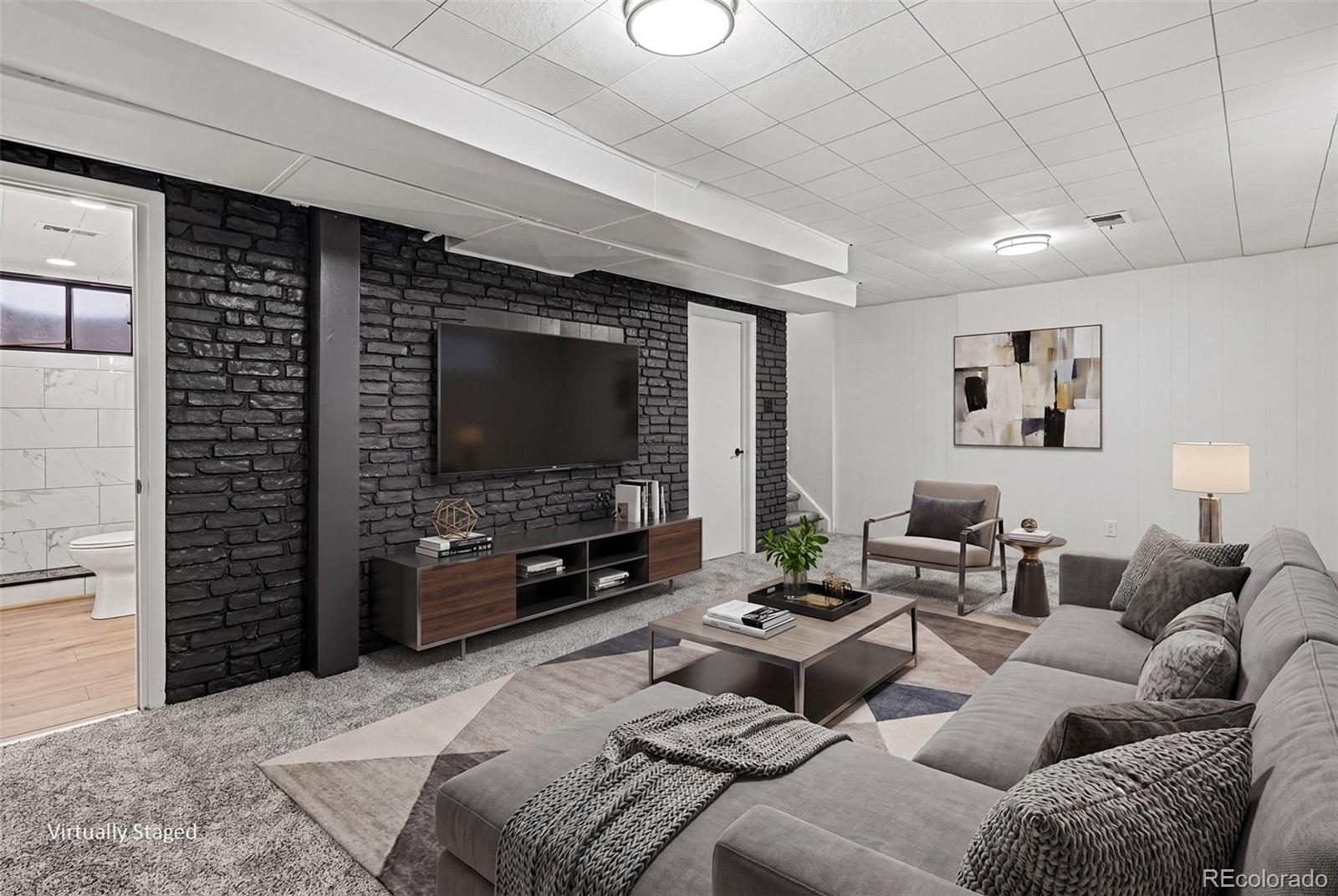 5034 Scranton Court Denver CO 80239