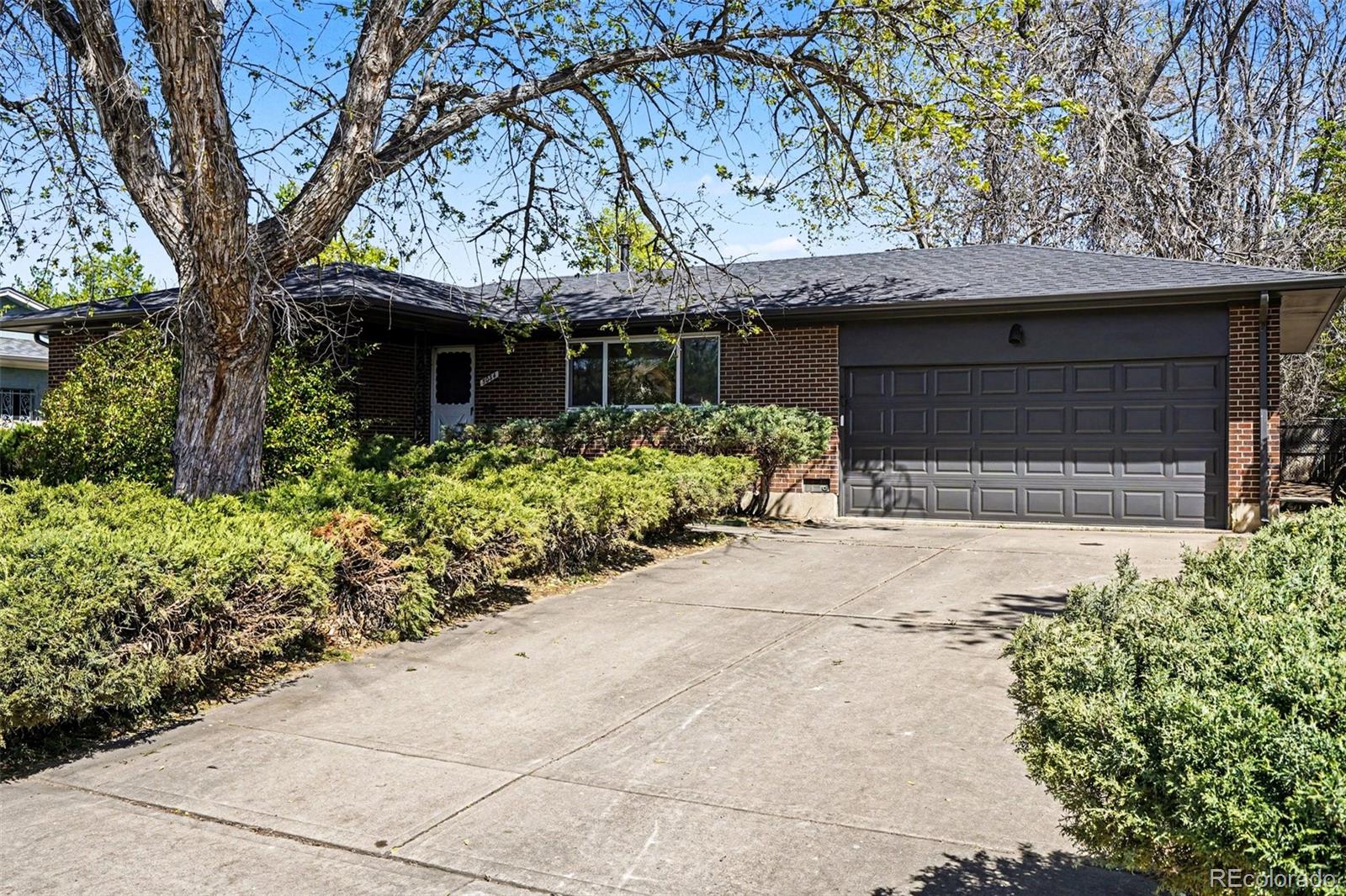 5034 Scranton Court Denver CO 80239