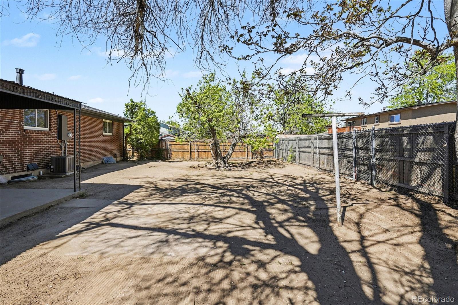 5034 Scranton Court Denver CO 80239