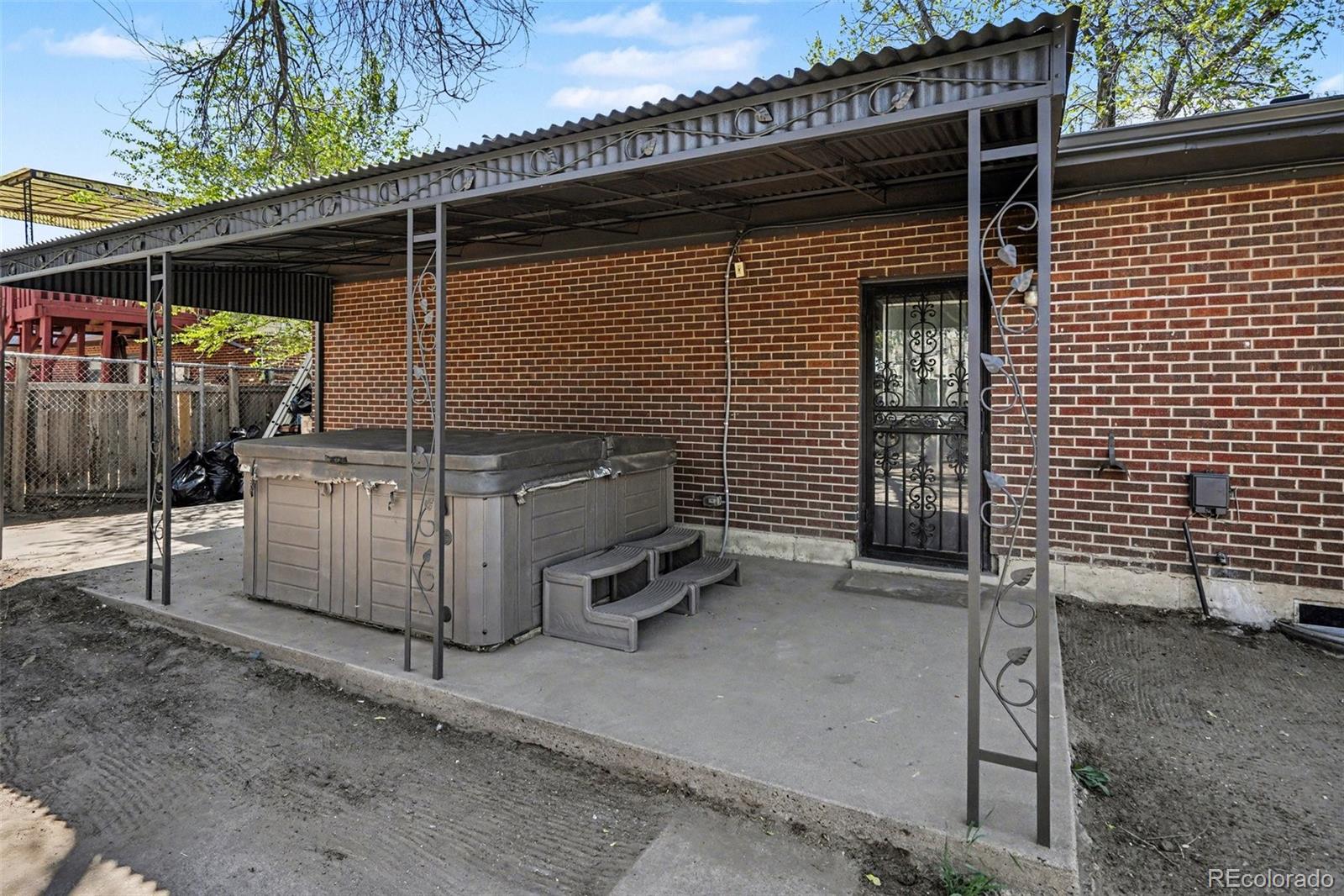 5034 Scranton Court Denver CO 80239
