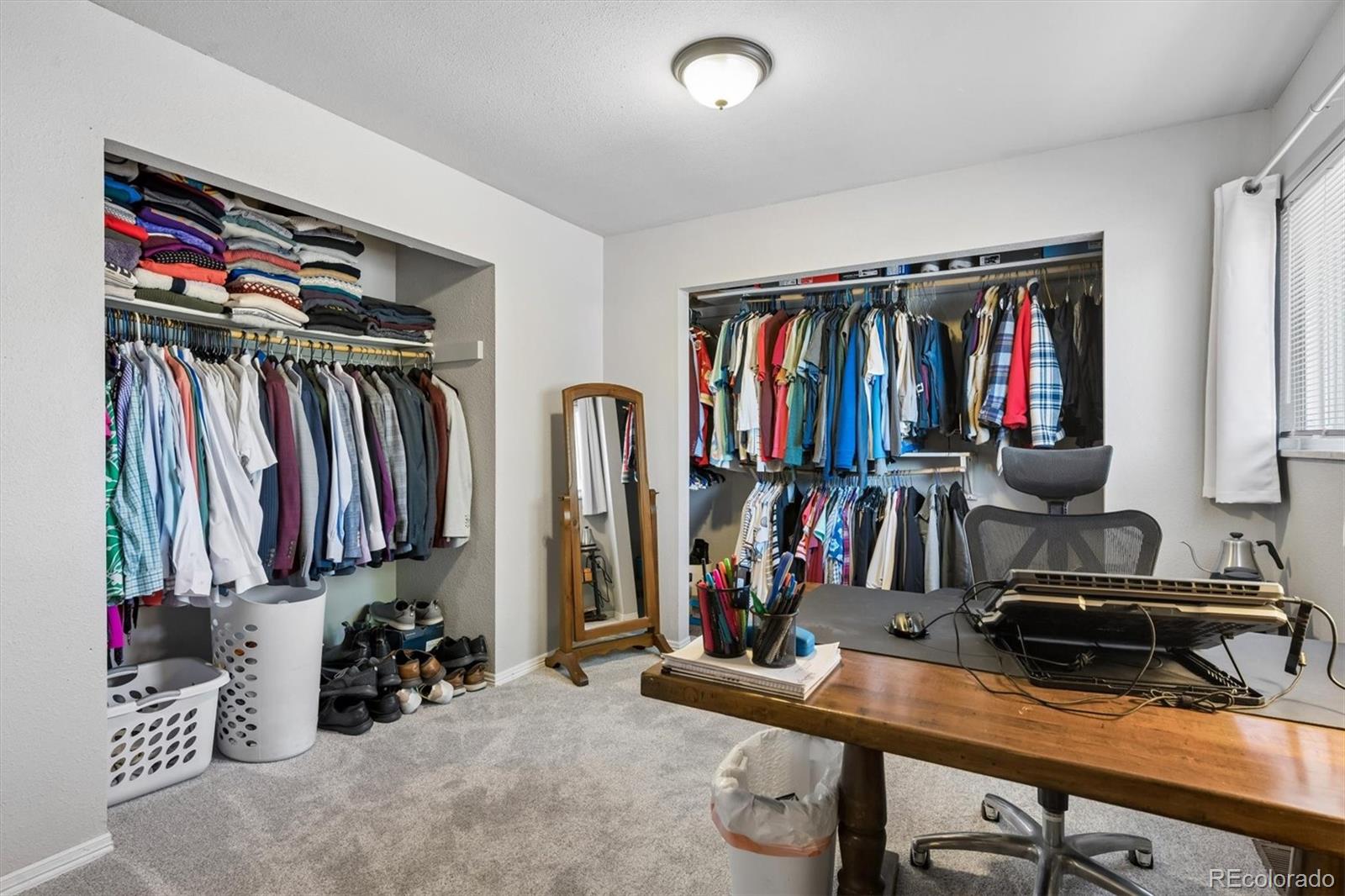 4493 N Auckland Court N Denver CO 80239
