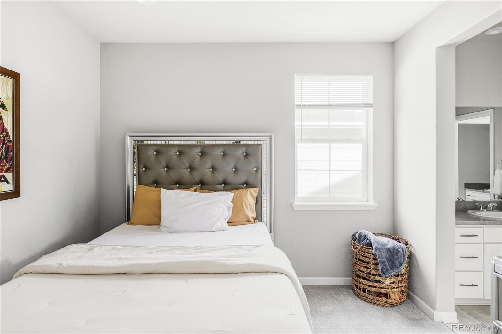 6843 S Vandriver Court Aurora CO 80016