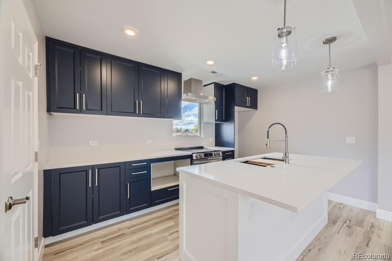 3227 N Steele Street Denver CO 80205