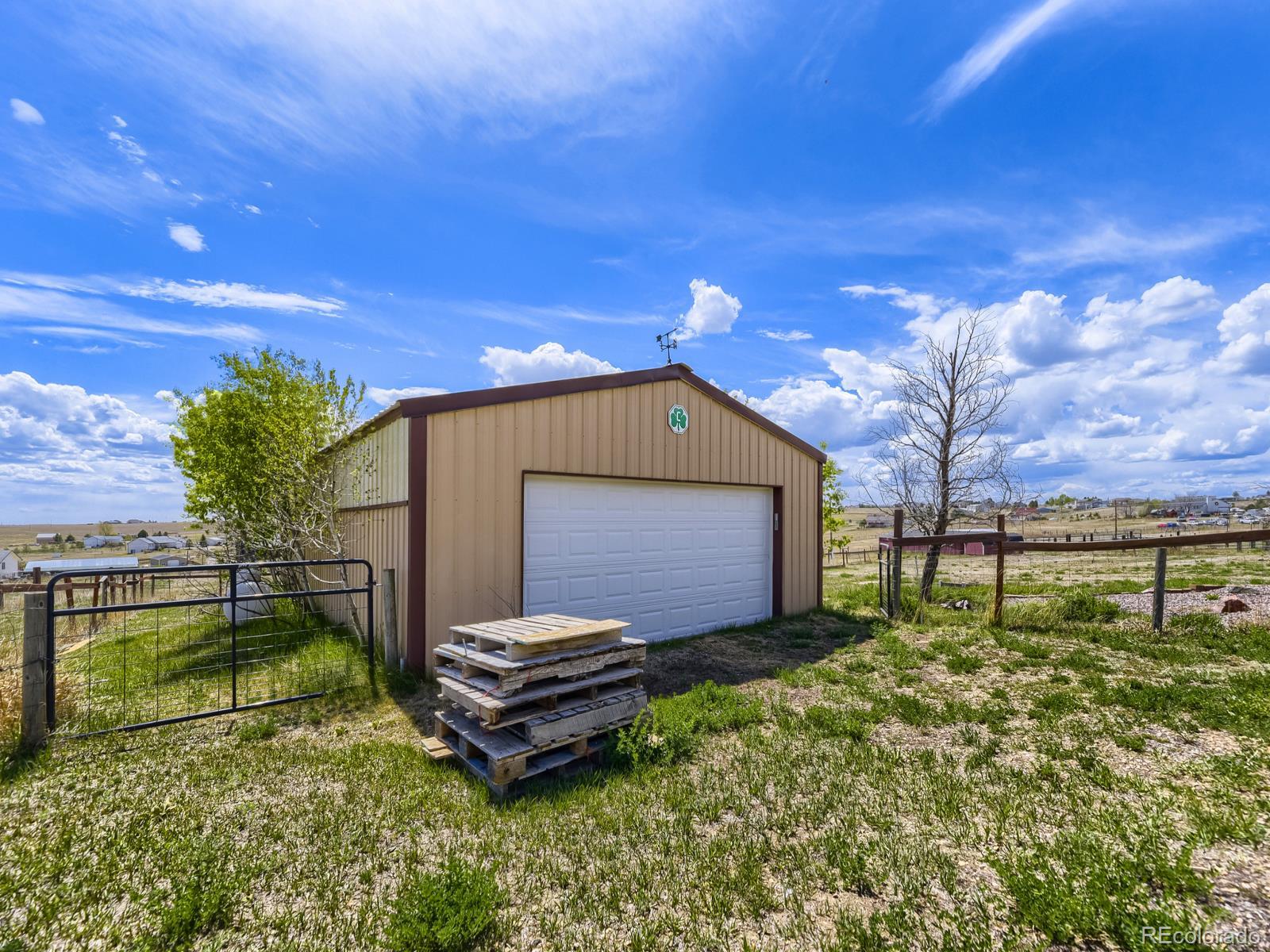 8690 Lariat Loop Elizabeth CO 80107