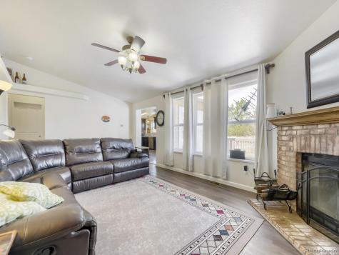 8690 Lariat Loop Elizabeth CO 80107
