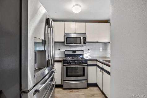 1090 Hanover Street Aurora CO 80010