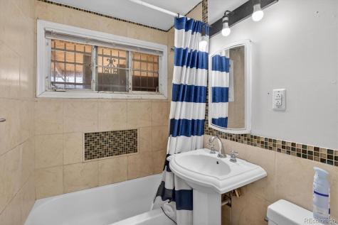 1090 Hanover Street Aurora CO 80010