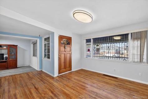 1090 Hanover Street Aurora CO 80010