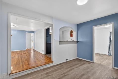 1090 Hanover Street Aurora CO 80010