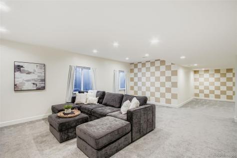 9393 Anvil Street Arvada CO 80007