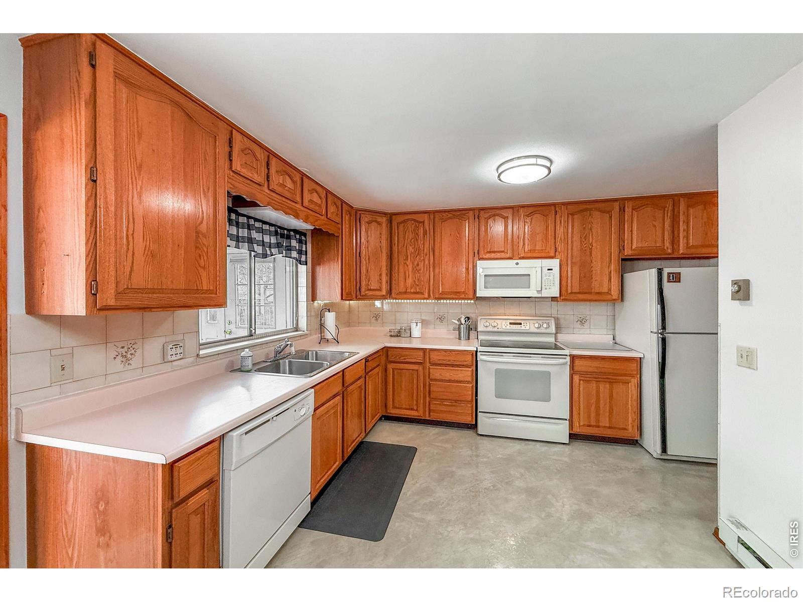 2140 Sherman Street Longmont CO 80501