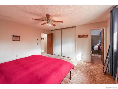 2140 Sherman Street Longmont CO 80501