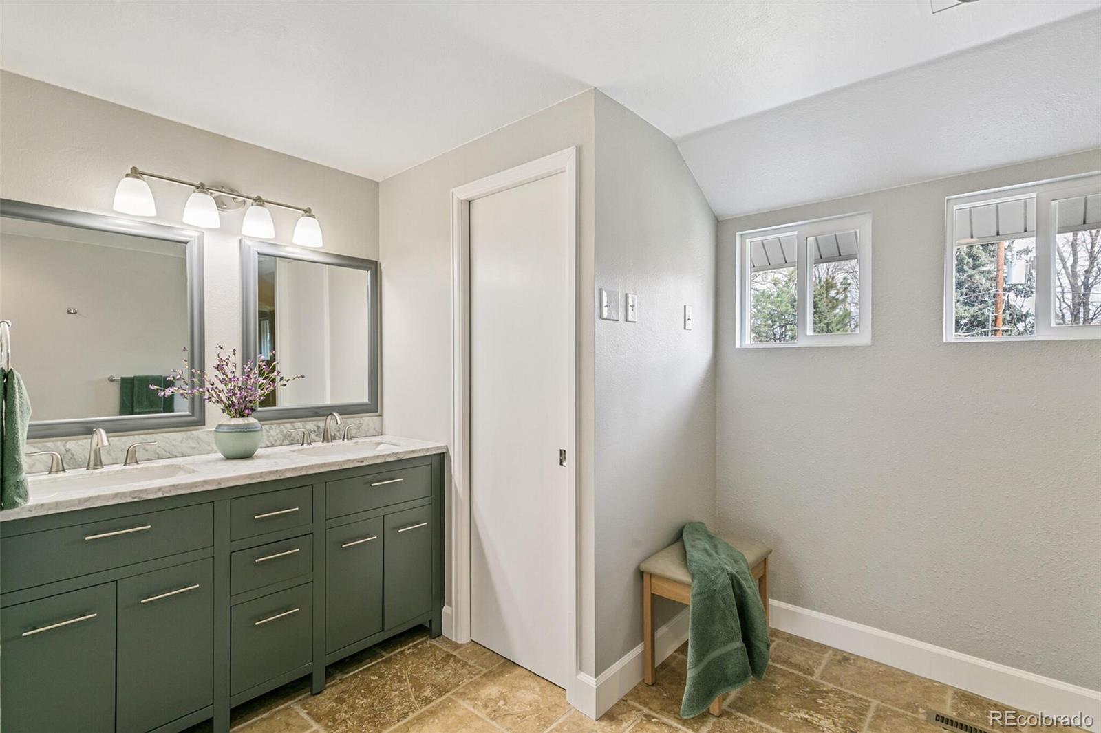 8003 E Hinsdale Place Centennial CO 80112