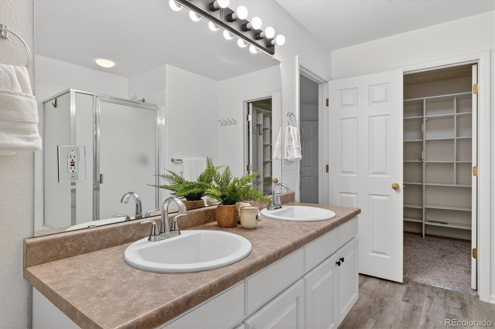 19805 E 58th Place Aurora CO 80019