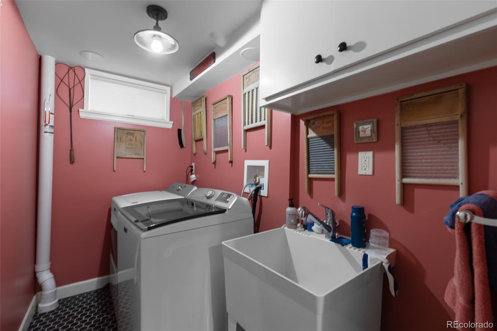 3047 S Holly Place Denver CO 80222