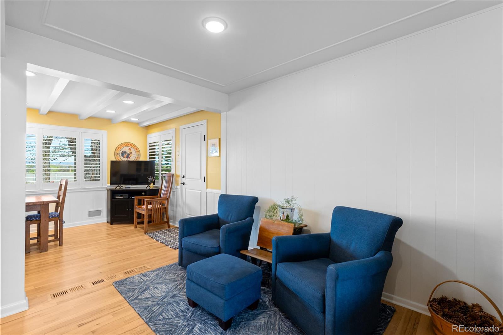 3047 S Holly Place Denver CO 80222