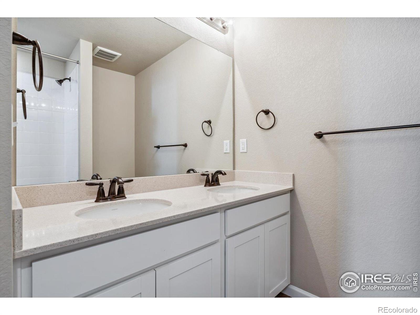 944 Harvard Street Johnstown CO 80534
