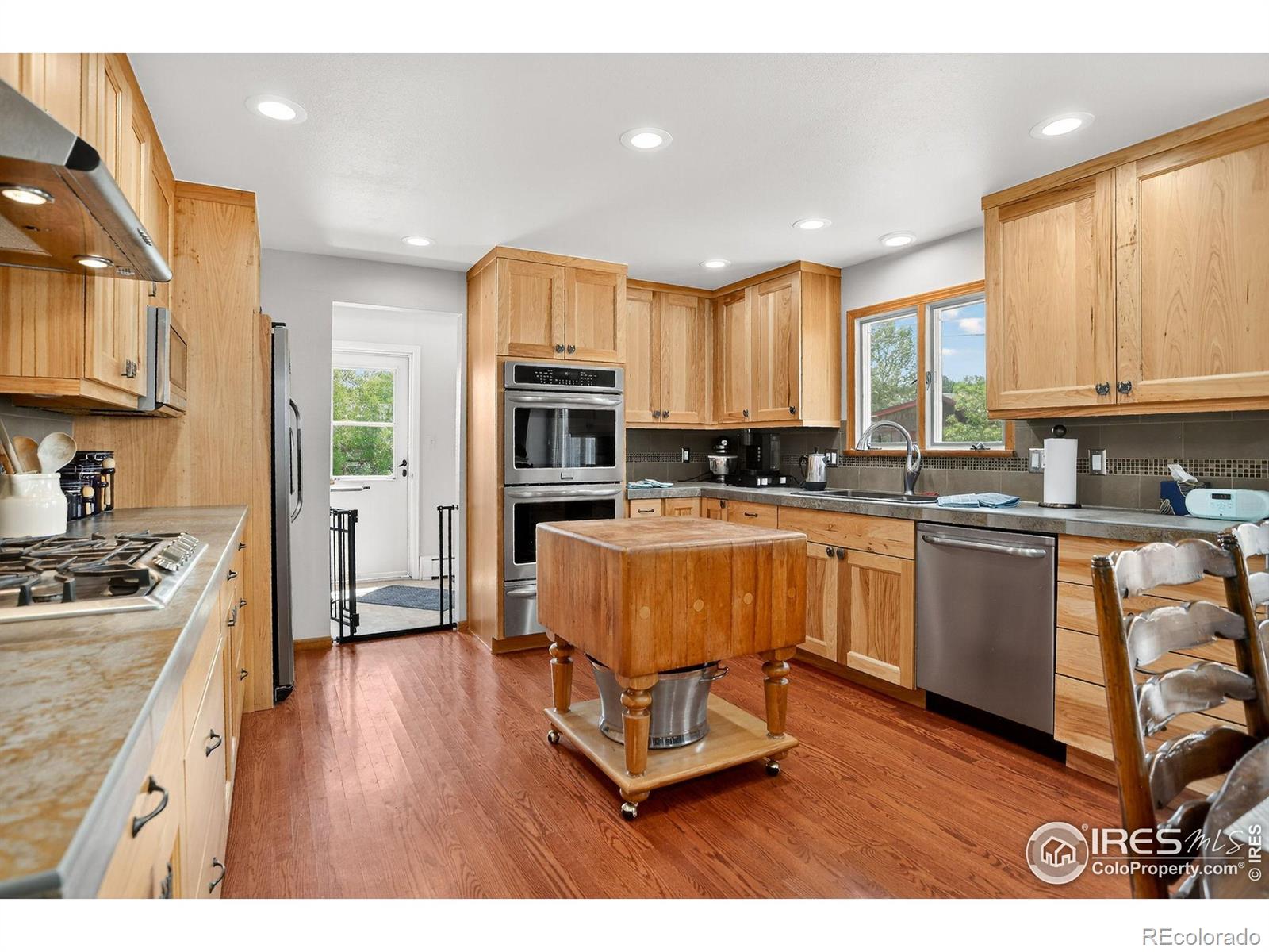2316 Horseshoe Circle Longmont CO 80504