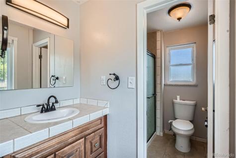 365 Titan Street Aurora CO 80011