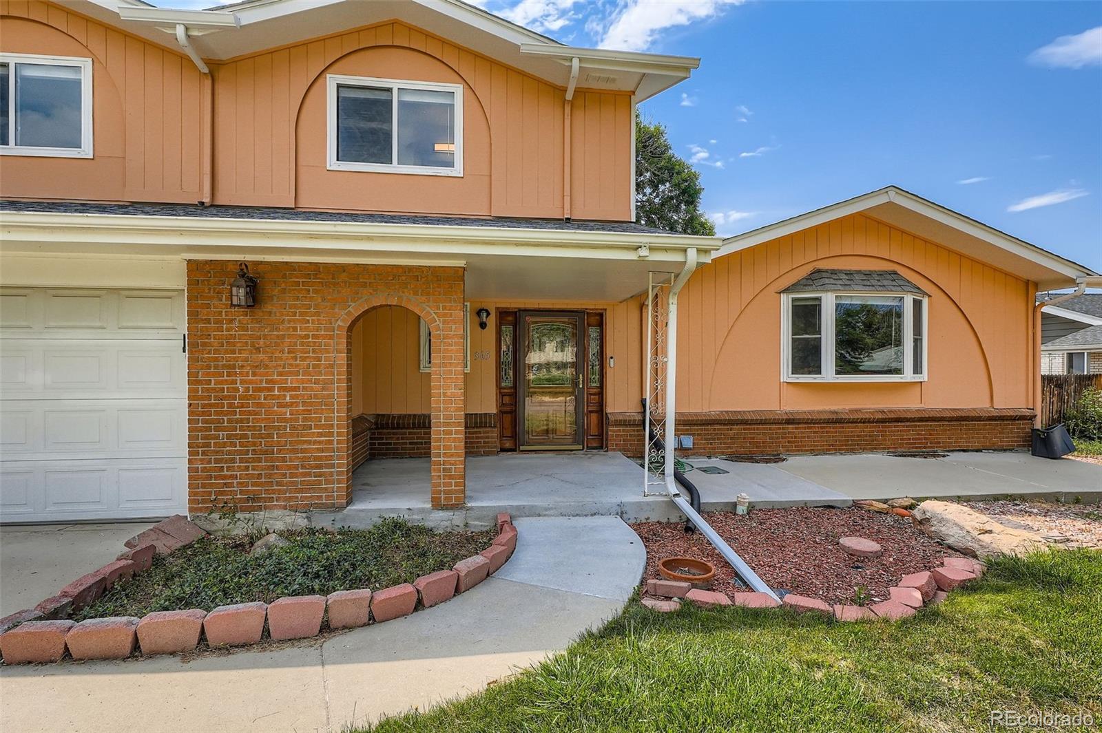 365 Titan Street Aurora CO 80011