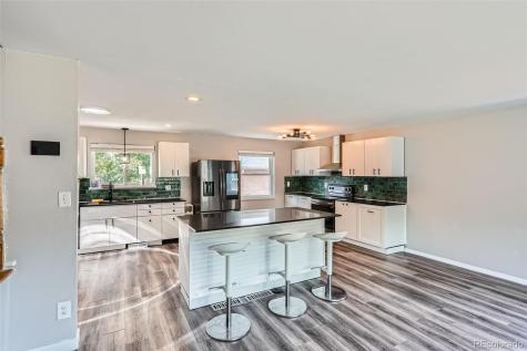 365 Titan Street Aurora CO 80011