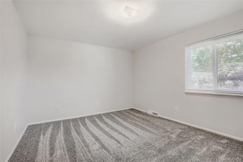 1182 Nucla Street Aurora CO 80011