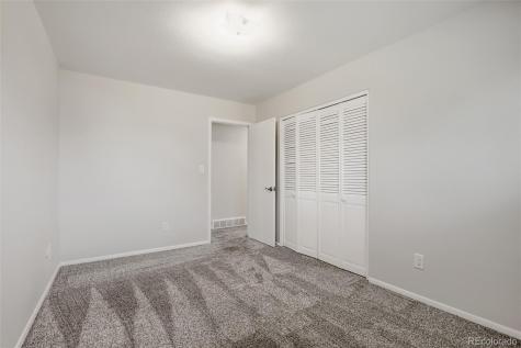 1182 Nucla Street Aurora CO 80011