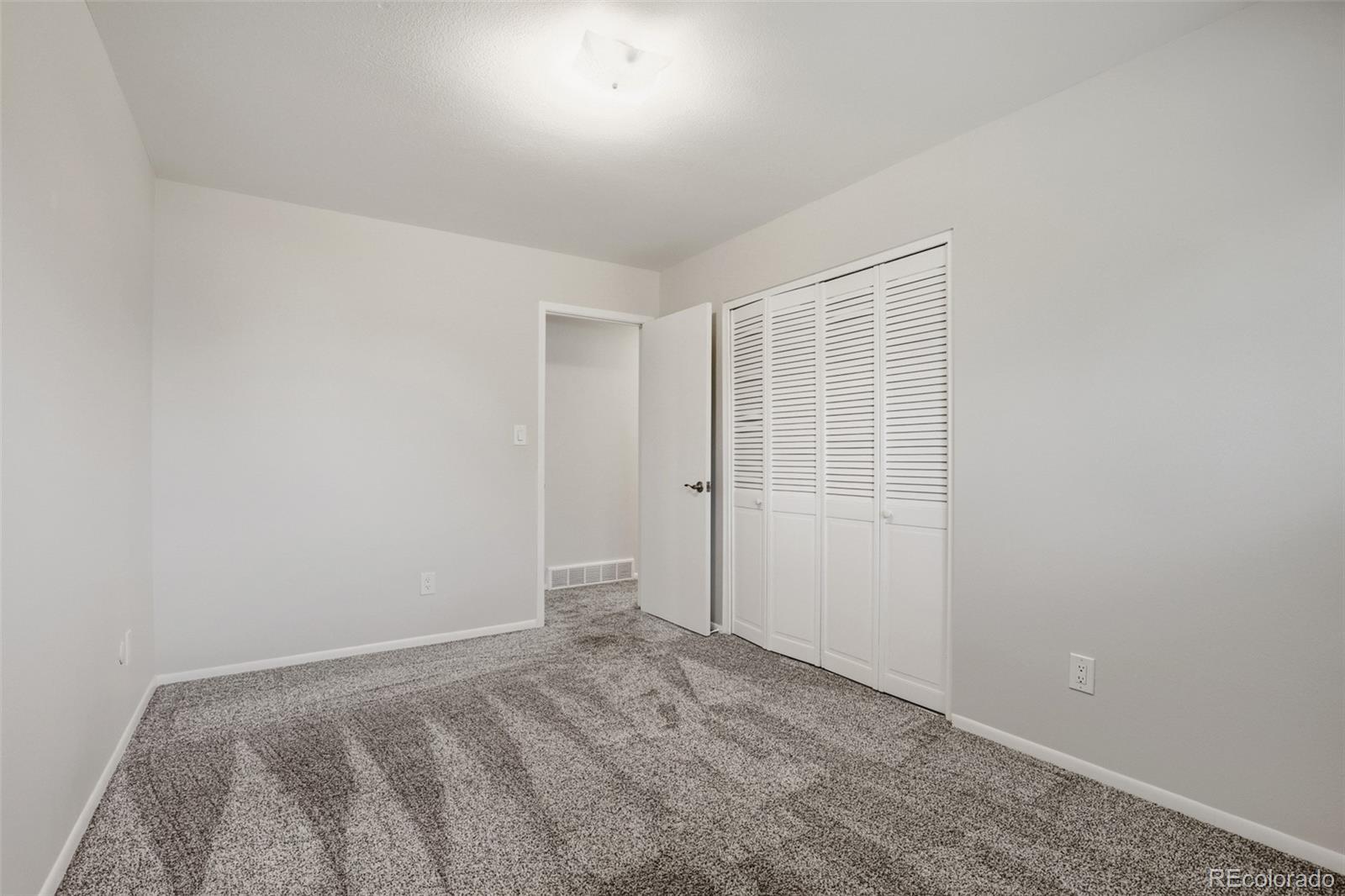 1182 Nucla Street Aurora CO 80011