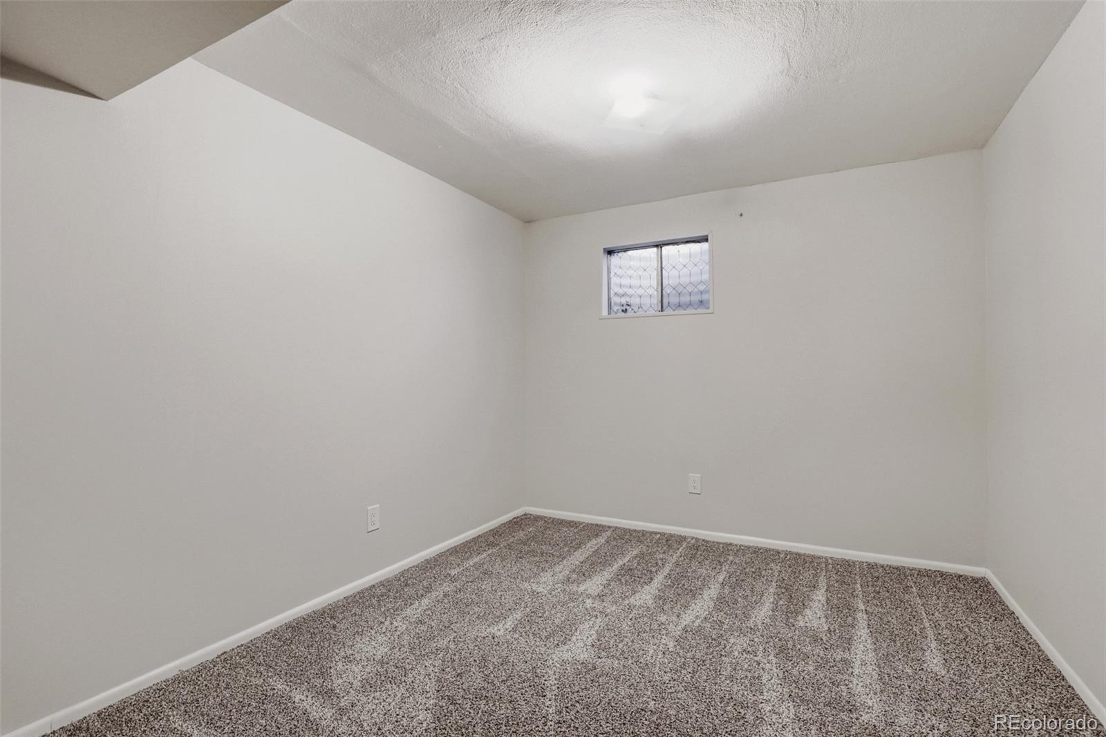1182 Nucla Street Aurora CO 80011