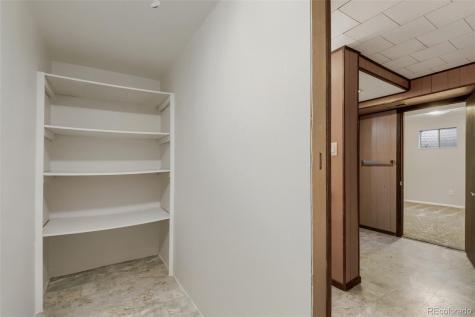 1182 Nucla Street Aurora CO 80011