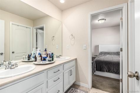 21074 E Doane Place Aurora CO 80013