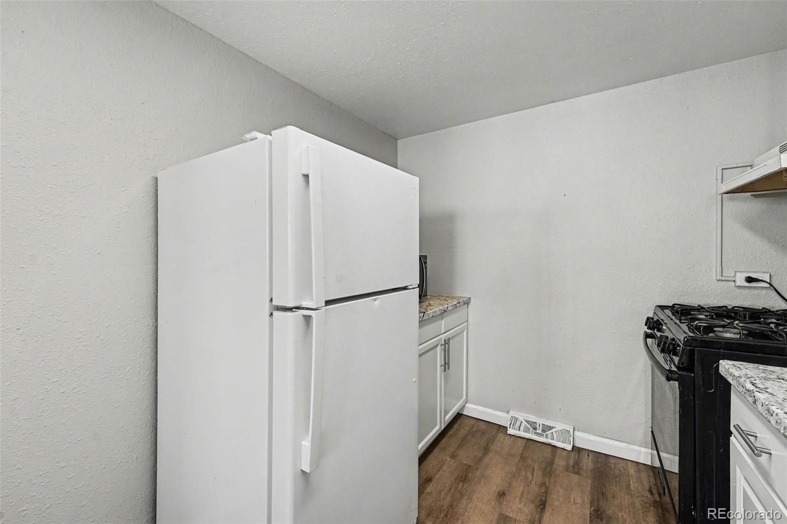 2840 W Park Place Denver CO 80219