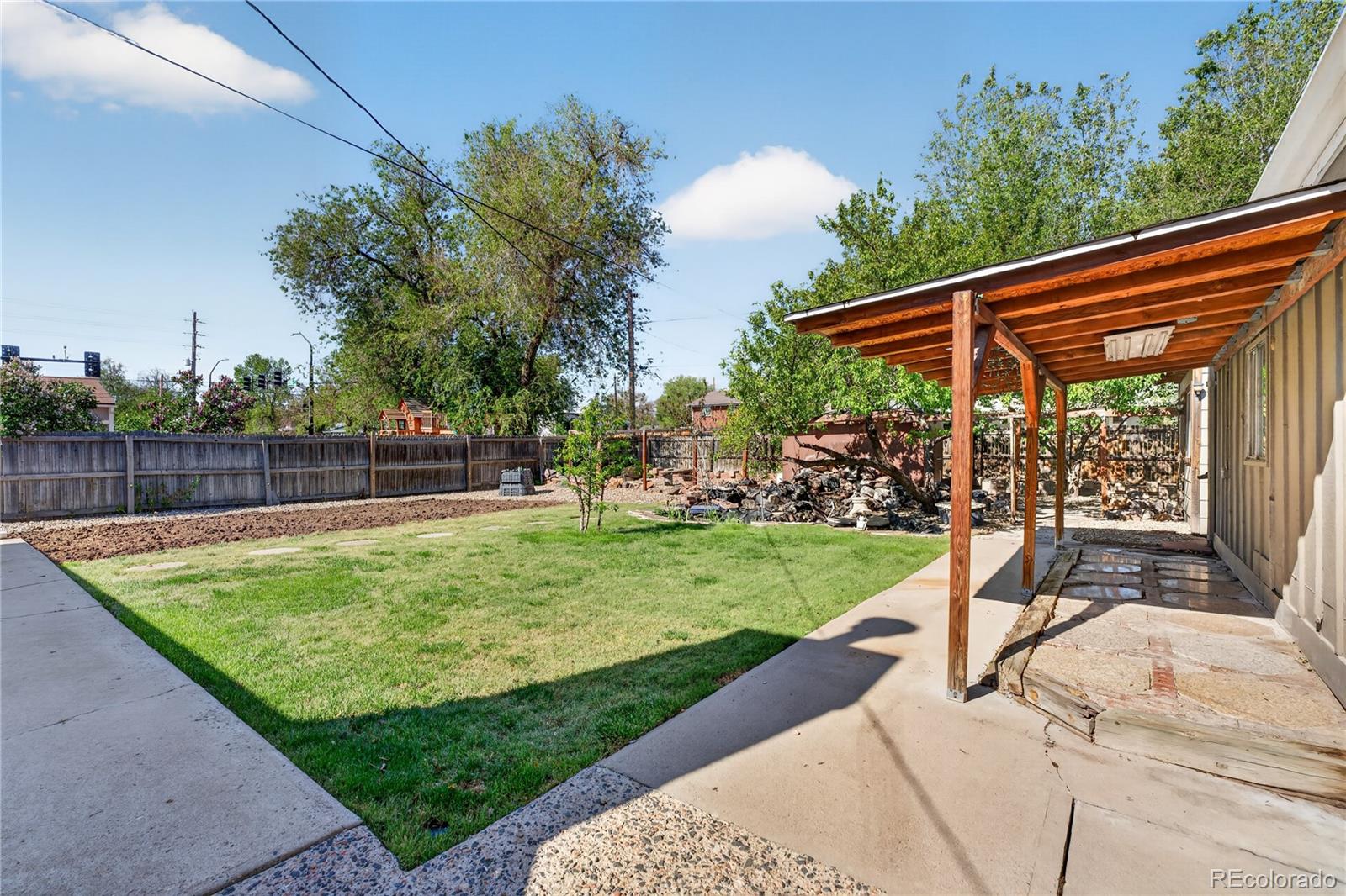 5071 S Irving Street Englewood CO 80110