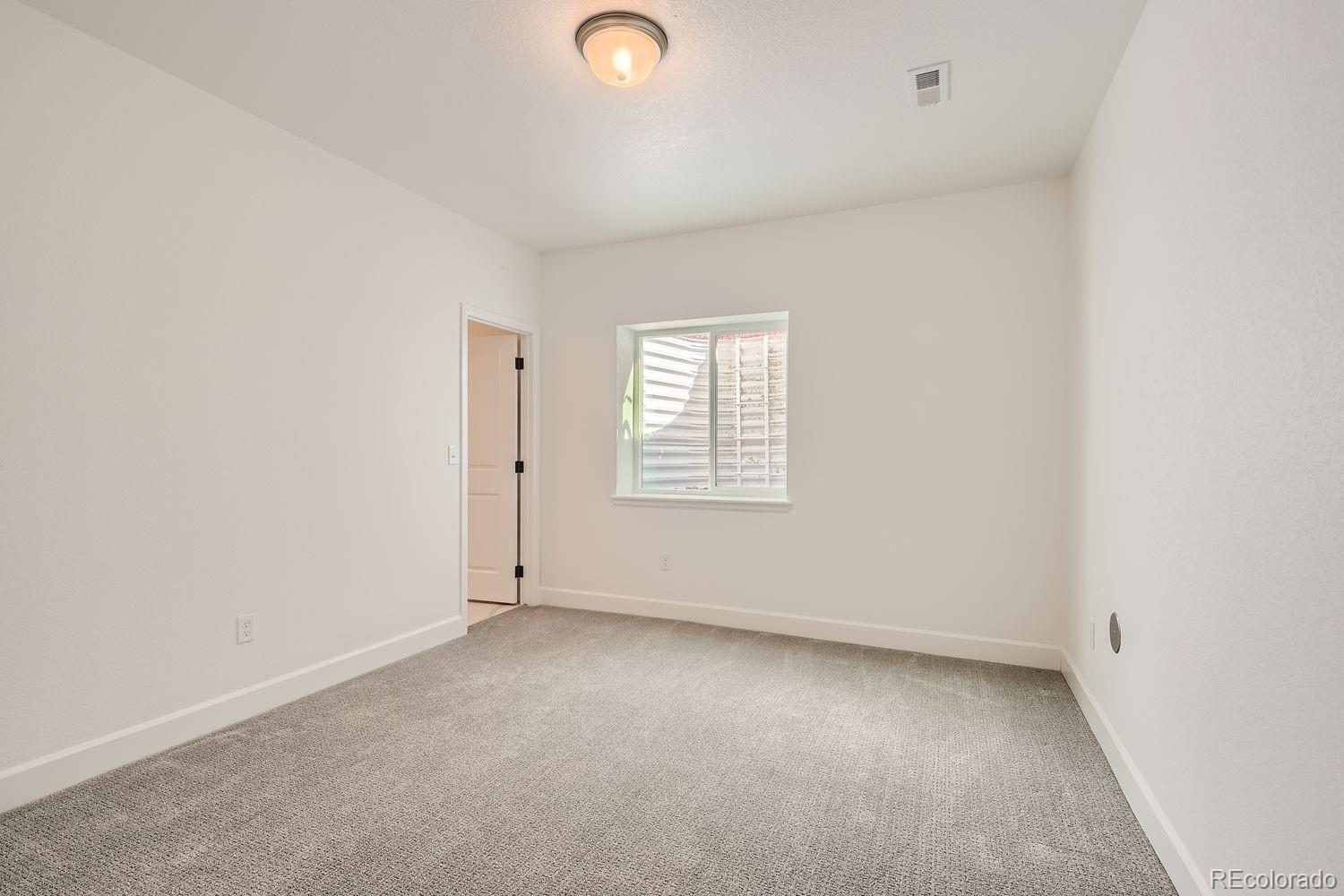 8137 Ralston Creek Avenue Littleton CO 80125
