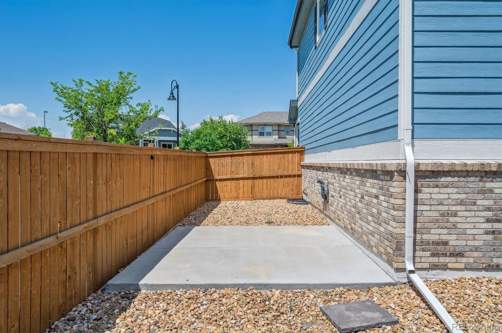 18 N Irvington Street Aurora CO 80018