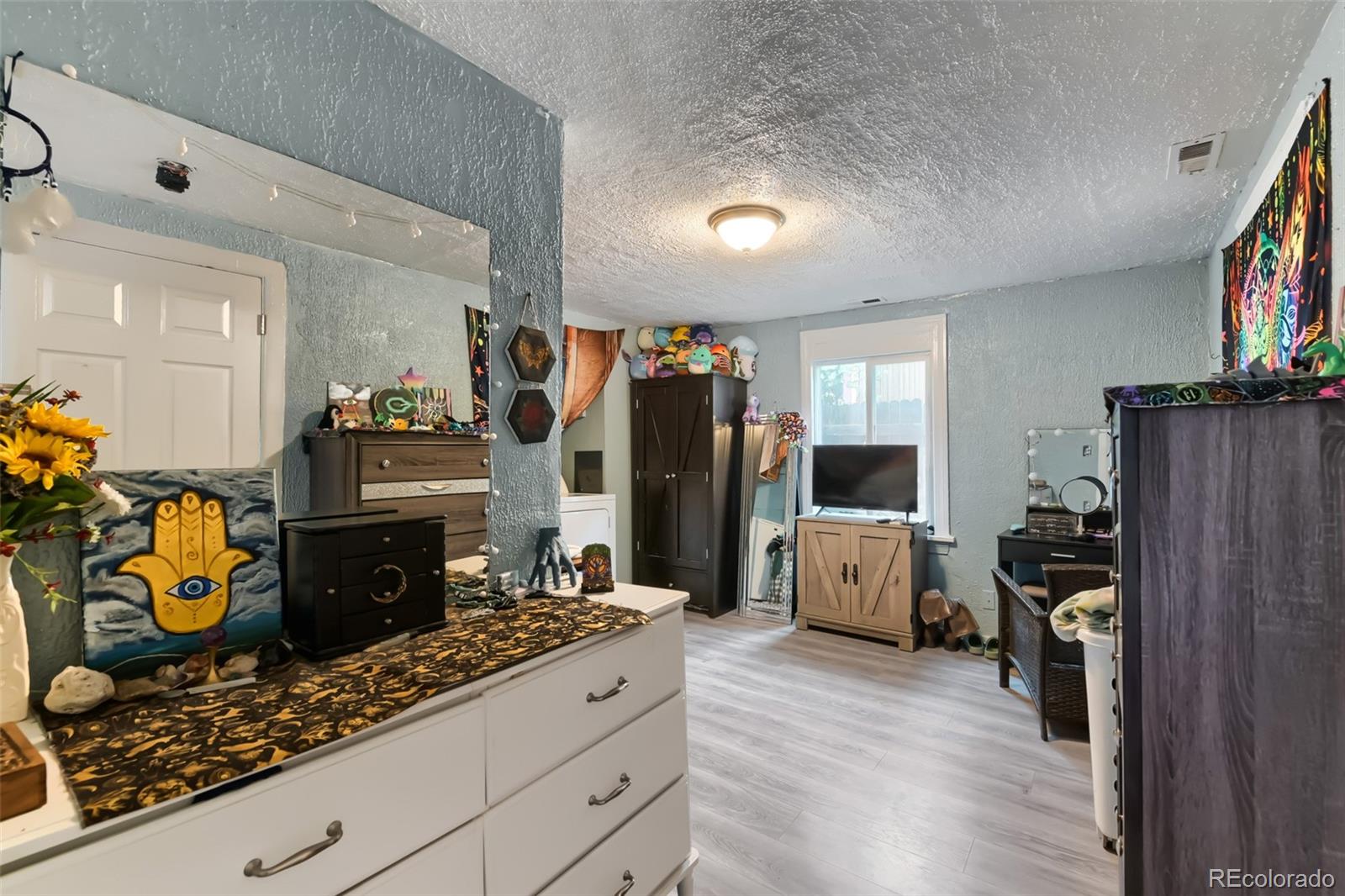 1058 S Raleigh Street Denver CO 80219