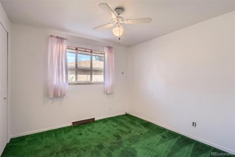 472 Jamaica Street Aurora CO 80010