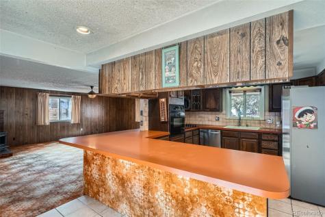 472 Jamaica Street Aurora CO 80010