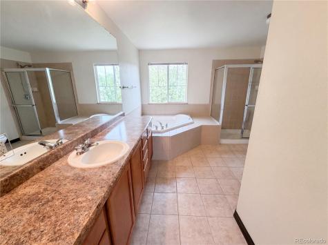 7469 S Biloxi Court Aurora CO 80016