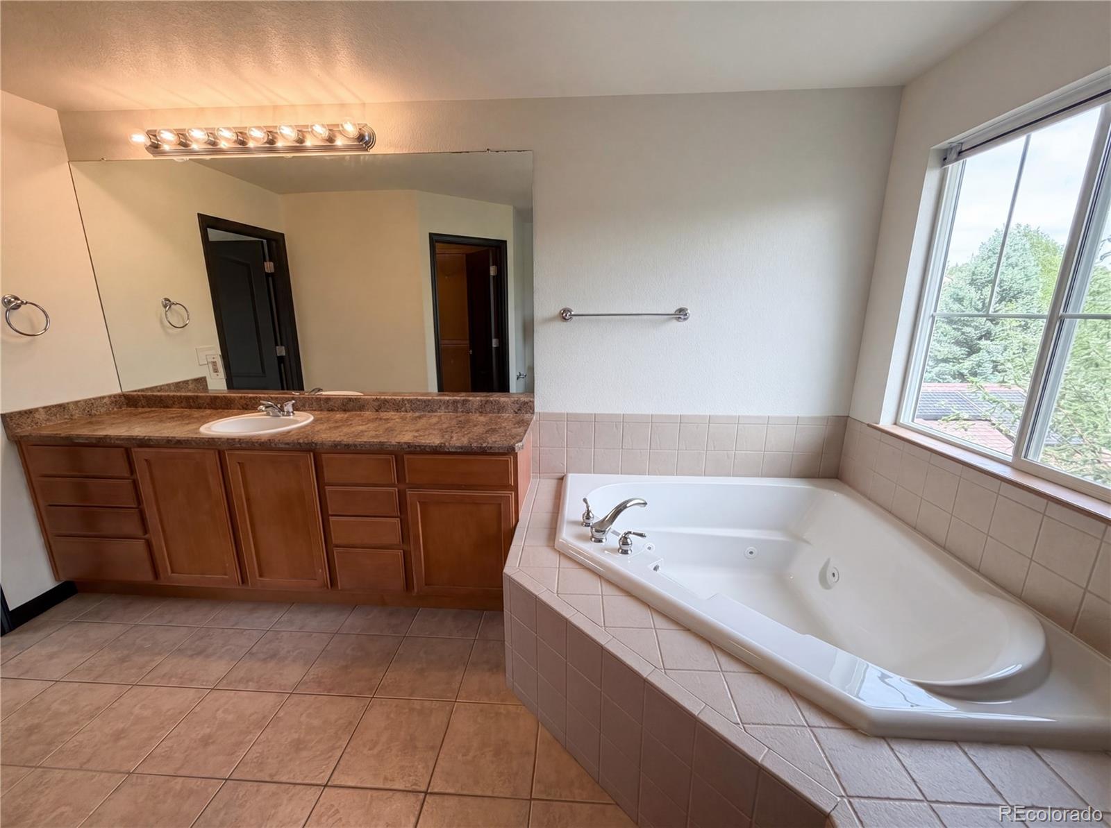 7469 S Biloxi Court Aurora CO 80016
