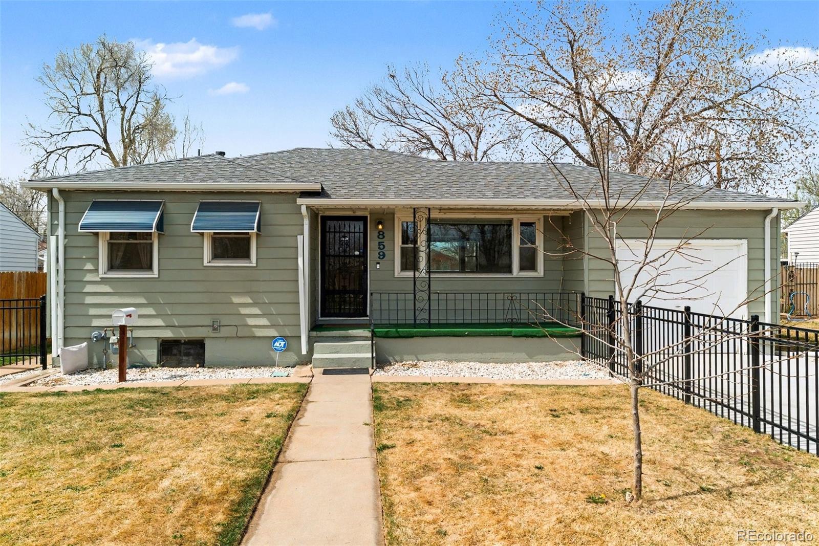 859 S Quieto Way Denver CO 80223