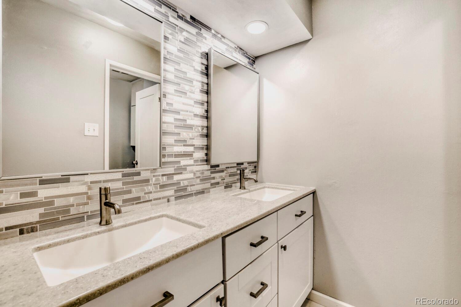 12542 W Florida Drive Lakewood CO 80228