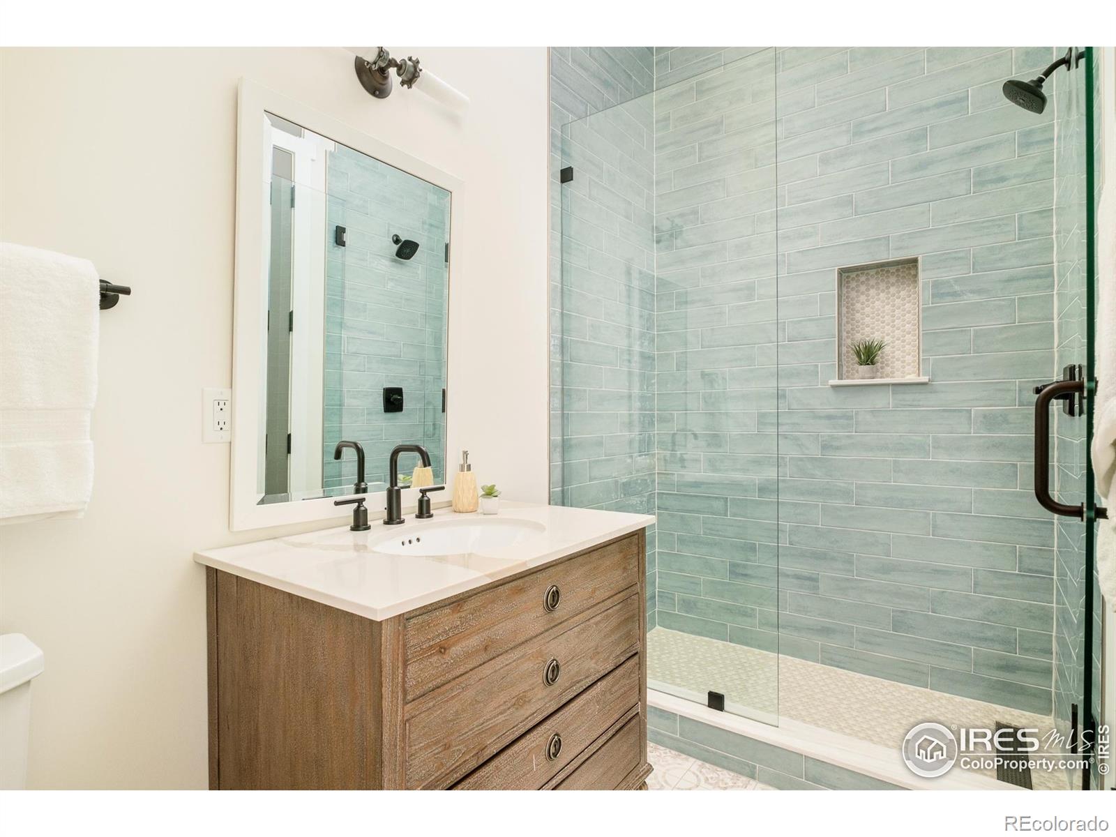 5336 Caribou Springs Trail Longmont CO 80503