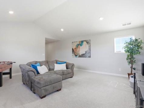 8275 Arapahoe Peak Street Littleton CO 80125