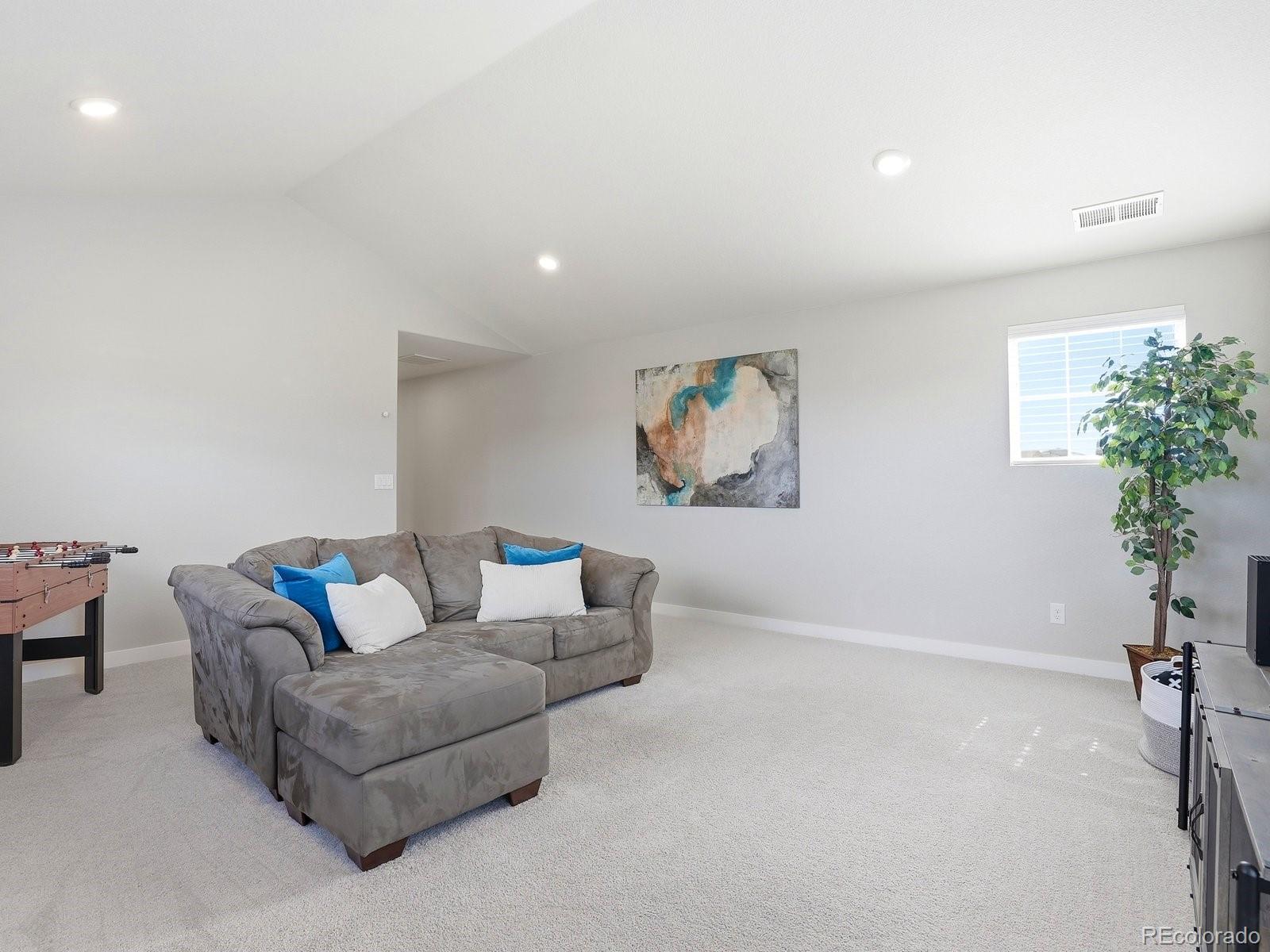 8275 Arapahoe Peak Street Littleton CO 80125