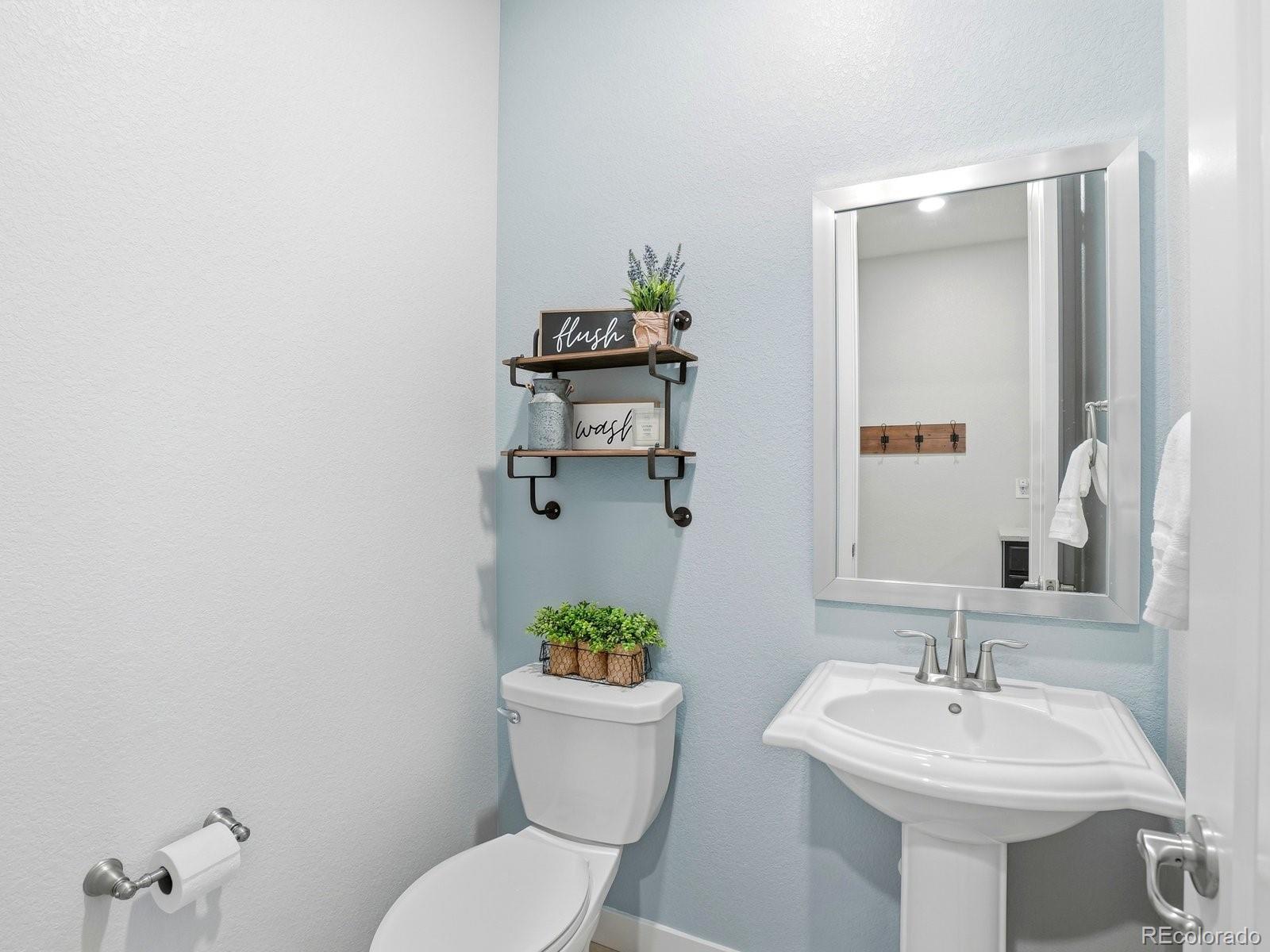 8275 Arapahoe Peak Street Littleton CO 80125