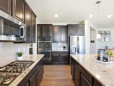 8275 Arapahoe Peak Street Littleton CO 80125