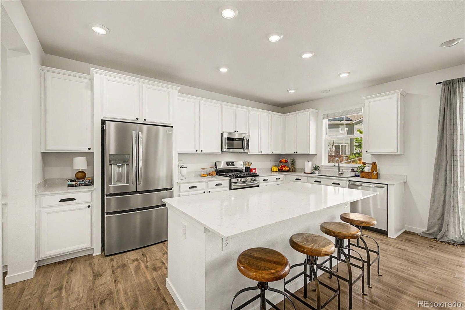 10226 Uvalda Street Commerce City CO 80022